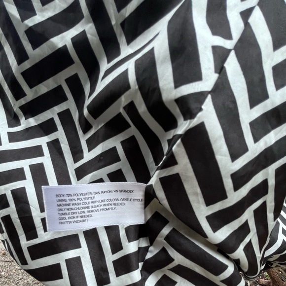 PURE ENERGY VINTAGE BLACK WOMENS BLAZER PLUS SIZE 4 - Picture 8 of 8